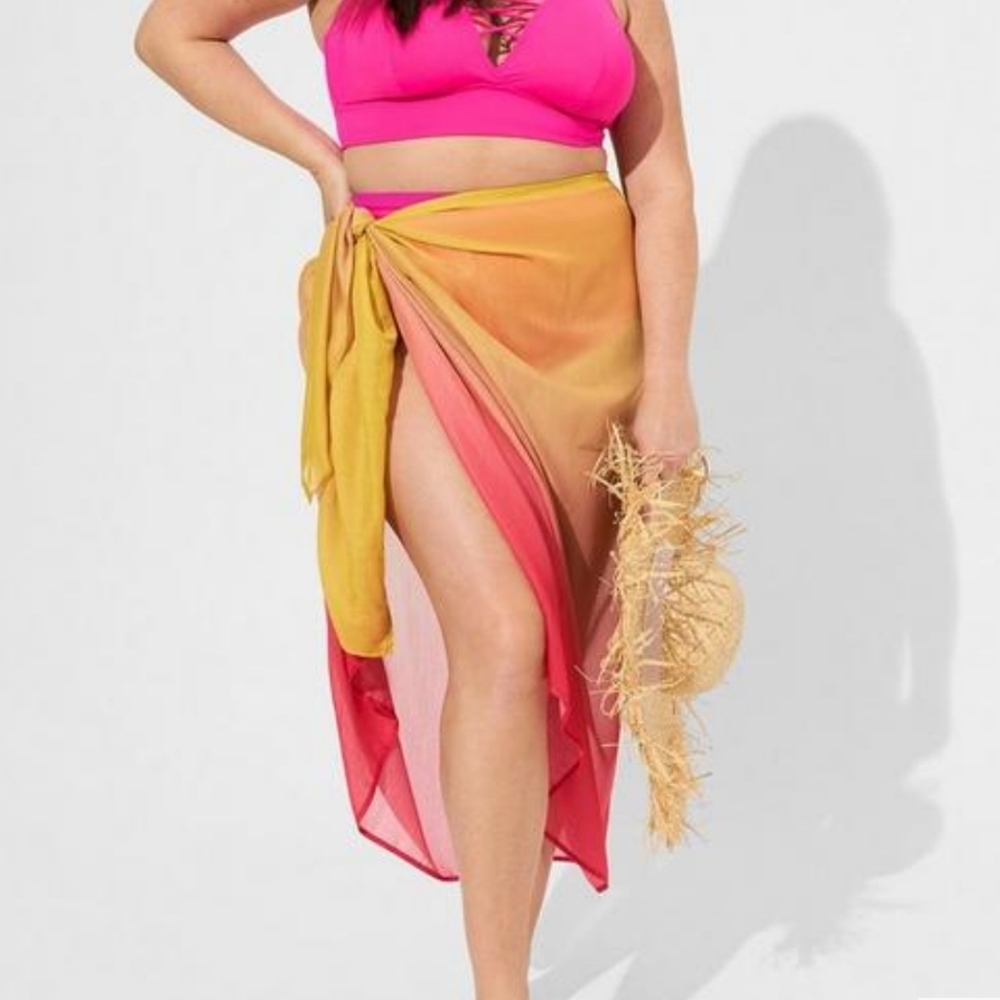 🆕️☀️👙YELLOW TO PINK GRADIENT SWIM SARONG WRAP👙☀️ - Picture 2 of 4